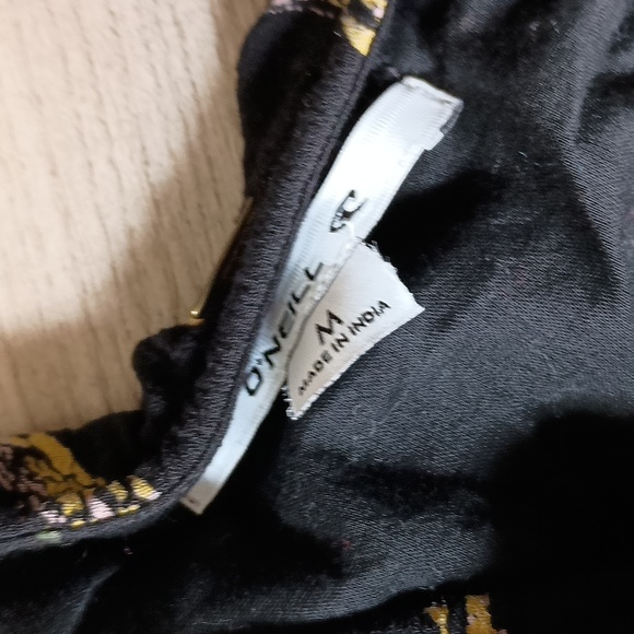 O'Neill Alana black MIDI wrap dress size medium - Picture 5 of 8